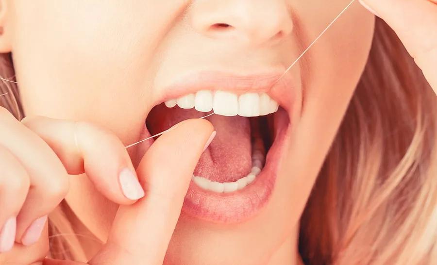 5 Reasons To Floss